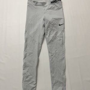 NIKE PRO - HYPERWARM